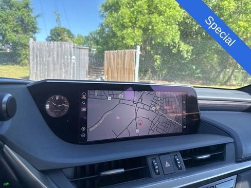 Used 2021 Lexus ES 350 w/ Premium Package image 14