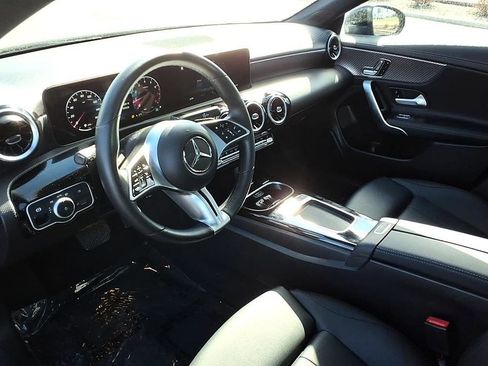 Used 2025 Mercedes-Benz CLA 250 4MATIC image 16