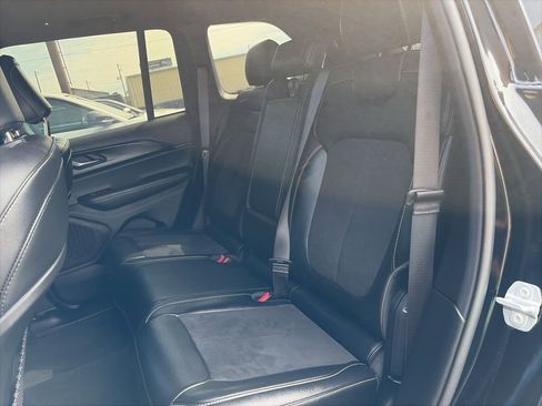 Certified 2025 Jeep Grand Cherokee Altitude image 11