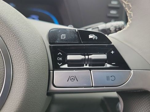 New 2026 Hyundai Elantra Sport FWD image 5