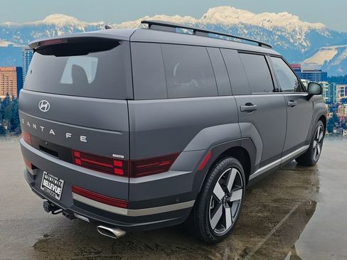 Used 2025 Hyundai Santa Fe Limited w/ Tow & Go Package image 7