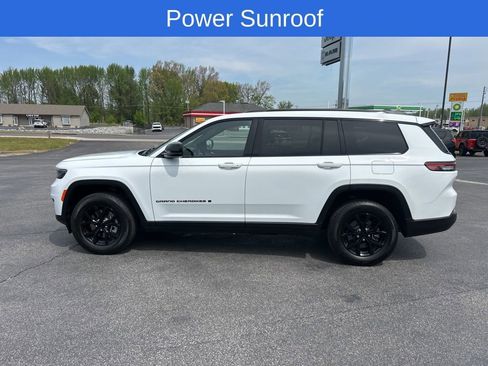 Used 2025 Jeep Grand Cherokee L Altitude AWD/4WD image 7