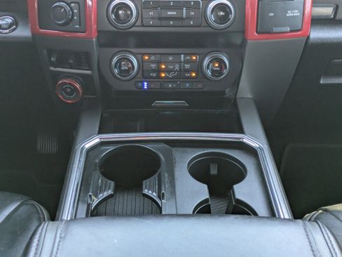 Certified 2020 Ford F350 Platinum image 18