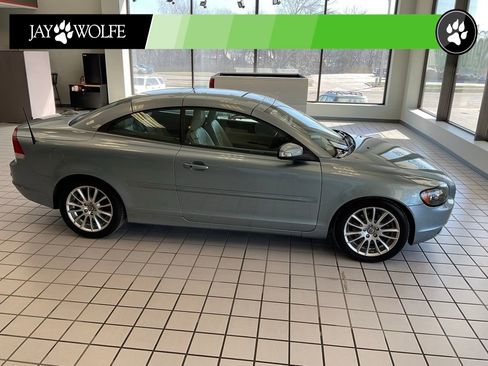 Used 2008 Volvo C70 T5 image 20