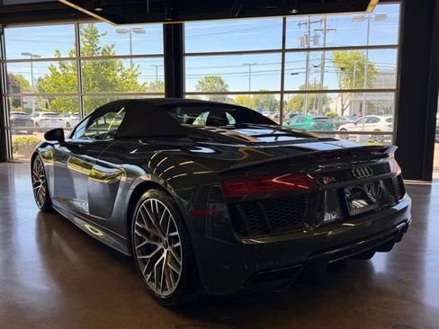 Used 2018 Audi R8 V10 plus AWD/4WD image 6