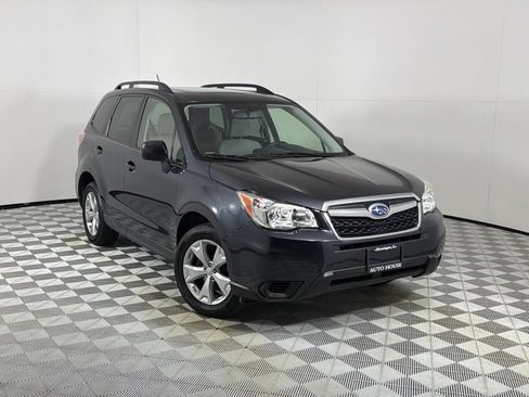 Used 2015 Subaru Forester 2.5i Premium w/ Popular Package #2 AWD/4WD image 2