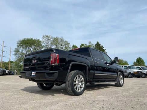 Used 2016 GMC Sierra 1500 Denali w/ Enhanced Driver Alert Package AWD/4WD image 7