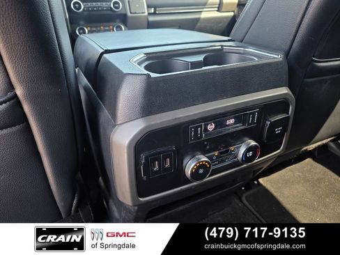 Used 2019 Ford Expedition XLT w/ Equipment Group 202A AWD/4WD image 26