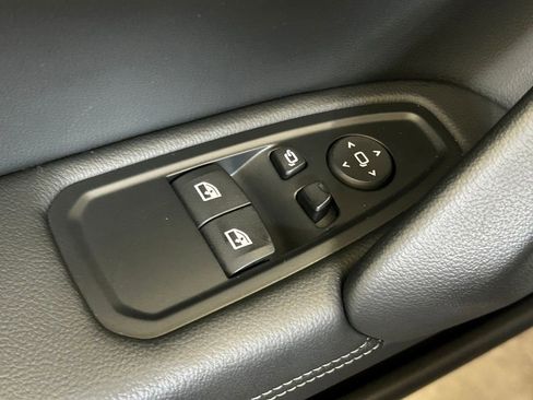 Used 2022 BMW Z4 M40i w/ Premium Package image 63