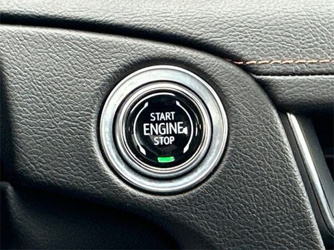 Used 2025 Cadillac CT5 Sport w/ Technology Package image 12