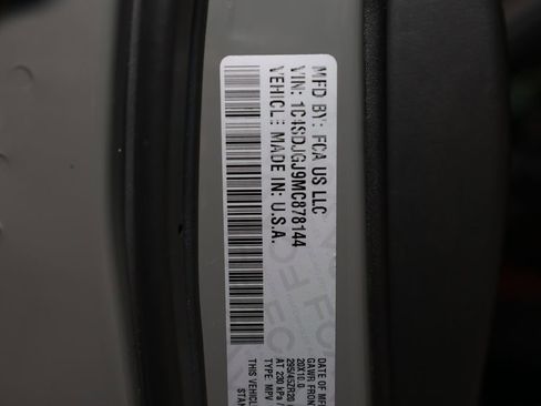 Used 2021 Dodge Durango SRT w/ Premium Interior Group image 31