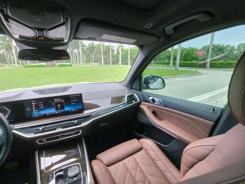Used 2025 BMW X5 sDrive40i w/ Parking Assistance Package RWD image 13