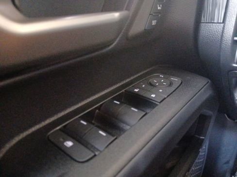 Used 2026 Toyota 4Runner Platinum AWD/4WD image 13