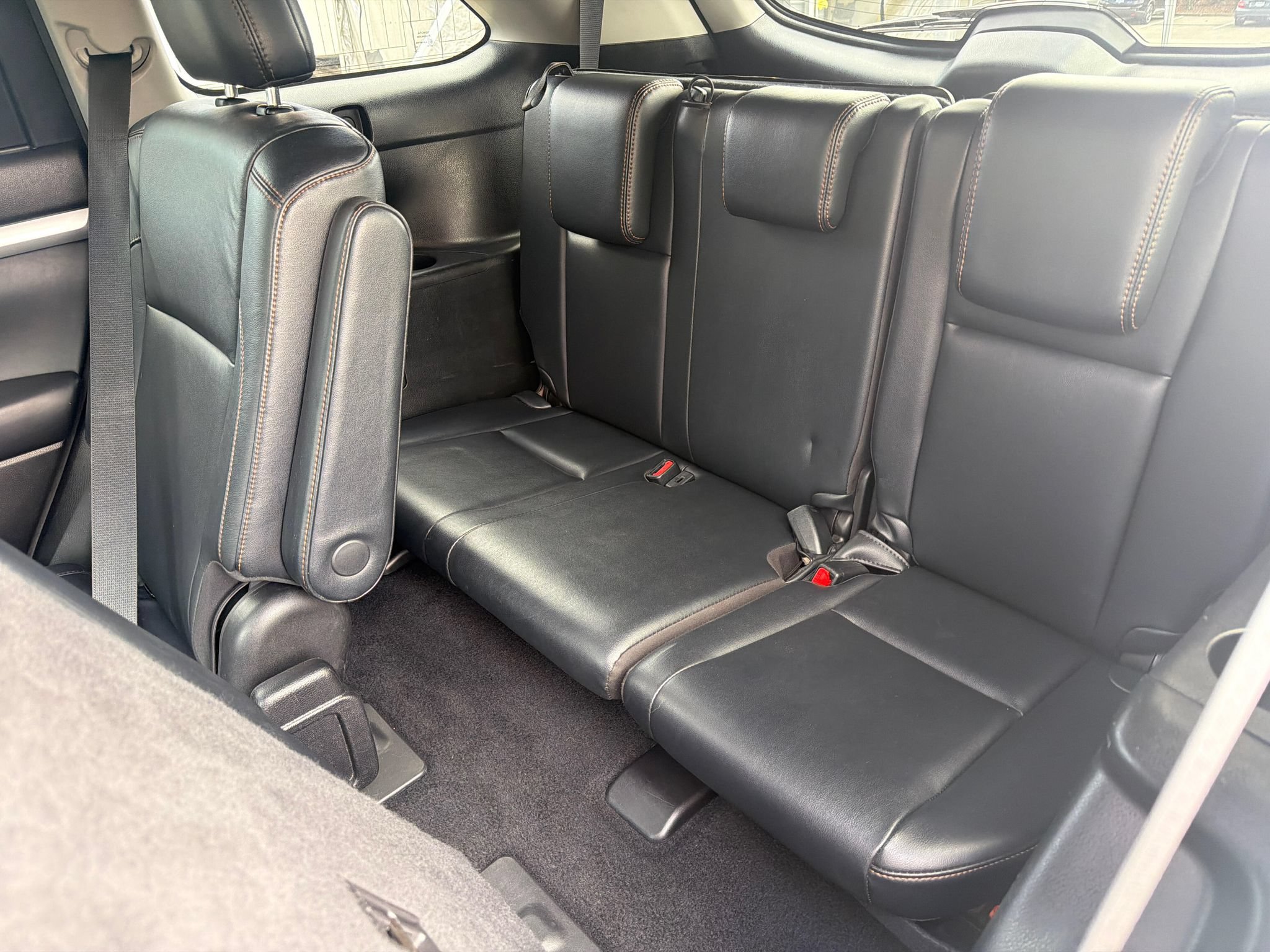 Used 2018 Toyota Highlander XLE AWD/4WD image 26