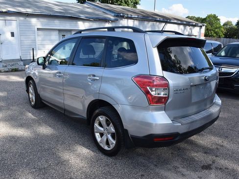 Used 2014 Subaru Forester 2.5i Touring AWD/4WD image 4