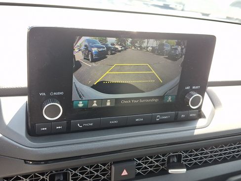 Certified 2024 Honda Accord EX image 18