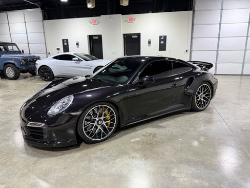 Used 2014 Porsche 911 Turbo S AWD/4WD image 3
