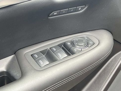 Certified 2023 Cadillac XT5 Premium Luxury image 16