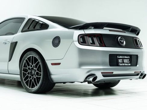 Used 2013 Ford Mustang GT image 20