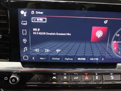 Used 2023 GMC Sierra 1500 SLT w/ X31 Off-Road Package image 51