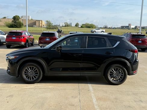 Used 2021 MAZDA CX-5 Touring image 2