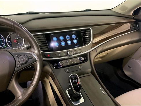 Used 2017 Buick LaCrosse Essence w/ Sun and Shade Package FWD image 6
