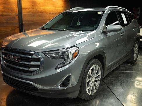 Used 2020 GMC Terrain SLT w/ Preferred Package FWD image 1