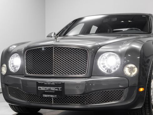 Used 2012 Bentley Mulsanne w/ Premiere Specification Pkg image 86