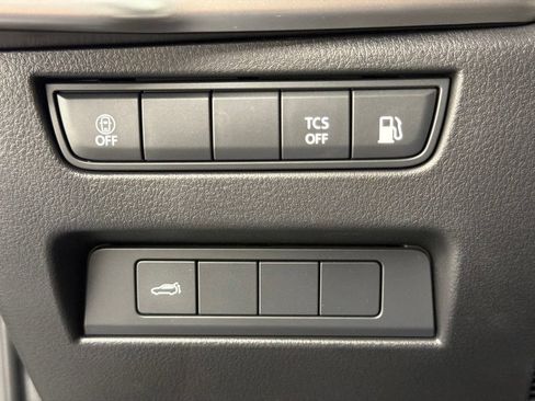 Used 2024 MAZDA CX-90 Plug-In Hybrid w/ Preferred AWD/4WD image 30