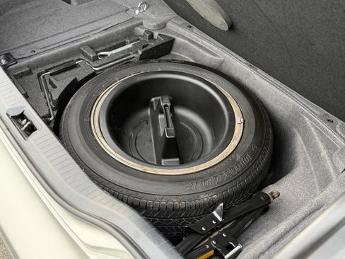 Used 2003 Lexus LS 430 image 65