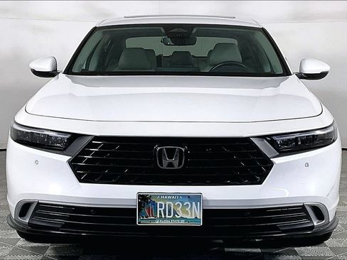 Used 2024 Honda Accord Touring image 2