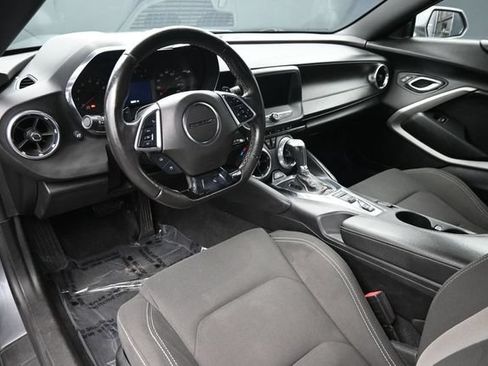 Used 2020 Chevrolet Camaro LT RWD image 11