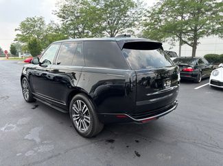Used 2023 Land Rover Range Rover SE AWD/4WD video 3