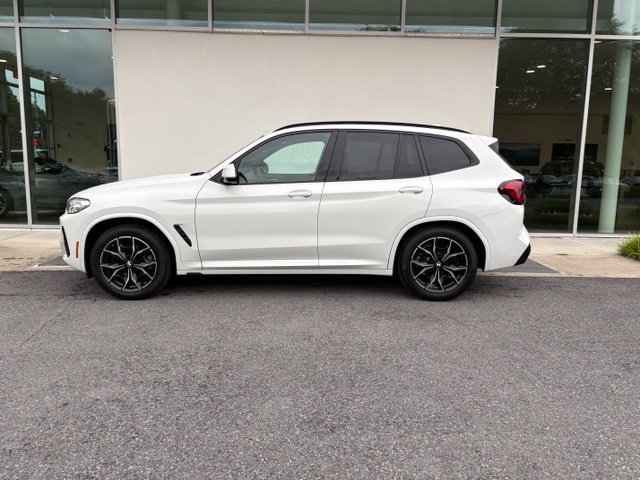 Used 2024 BMW X3 xDrive30i w/ Premium Package AWD/4WD image 2