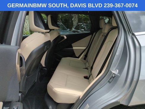 Used 2025 BMW X3 xDrive30i w/ Premium Package AWD/4WD image 14
