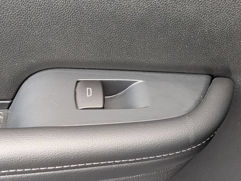 Used 2026 Buick Enclave Preferred FWD image 31