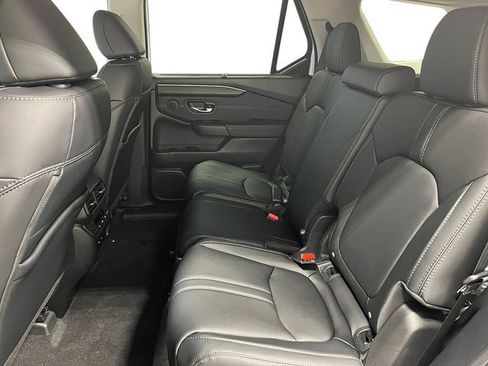 New 2026 Honda Pilot Touring image 23