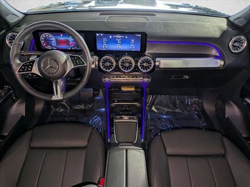 Certified 2025 Mercedes-Benz GLB 250 image 18