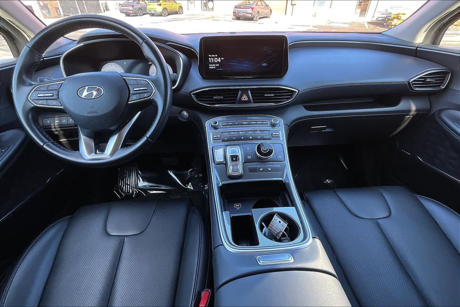 Used 2023 Hyundai Santa Fe SEL w/ Premium Package FWD image 16