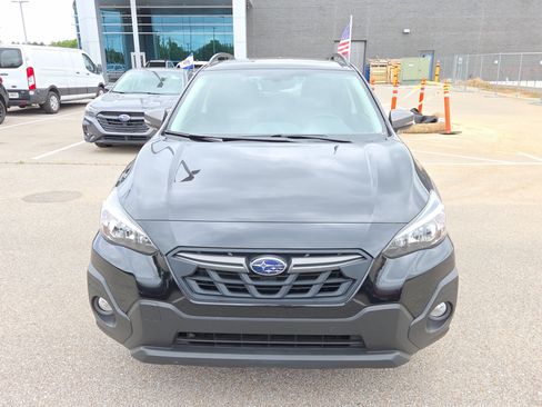 Used 2023 Subaru Crosstrek 2.5i Sport AWD/4WD image 8