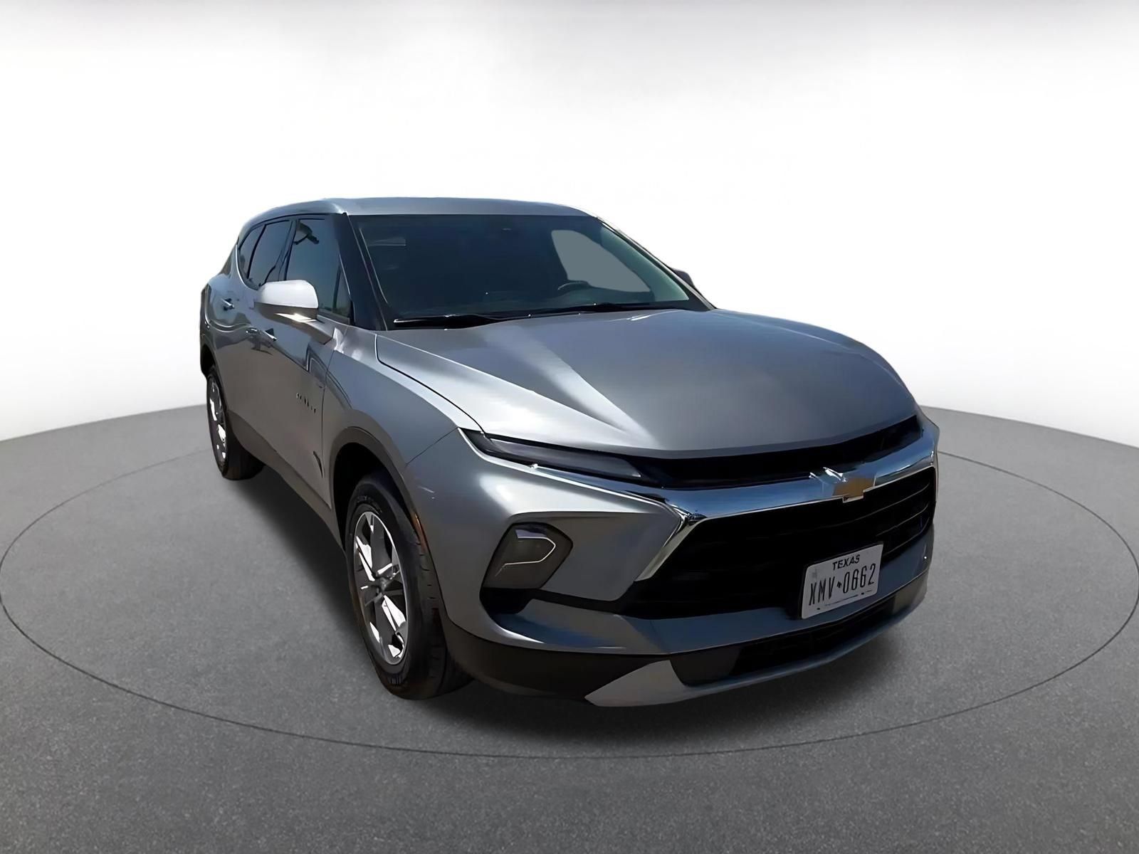Used 2026 Chevrolet Blazer LT AWD/4WD image 4
