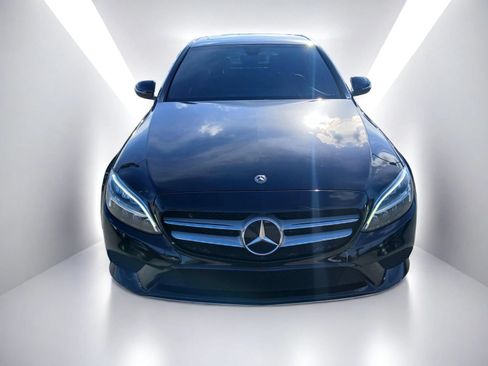 Used 2019 Mercedes-Benz C 300 4MATIC Sedan image 3