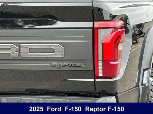 Used 2025 Ford F150 Raptor AWD/4WD image 44