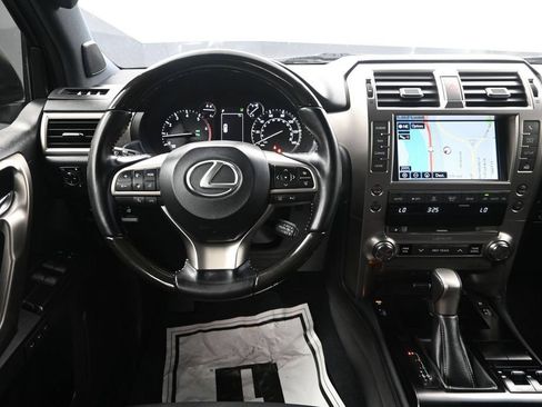 Used 2021 Lexus GX 460 Premium w/ Premium Package AWD/4WD image 34