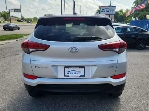 Used 2016 Hyundai Tucson SE w/ Option Group 02 AWD/4WD image 5