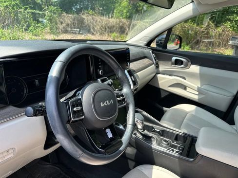 Used 2023 Kia Sorento X-Line EX AWD/4WD image 9