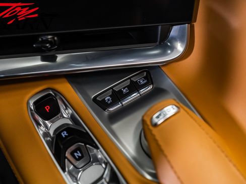 Used 2020 Chevrolet Corvette Stingray Preferred Cpe w/ 2LT Preferred Equipment Group RWD image 45