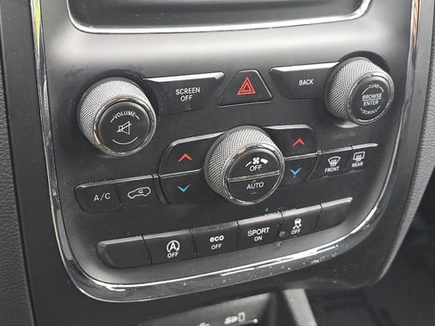 Used 2017 Dodge Durango SXT w/ 3rd Row Seating Group AWD/4WD image 20
