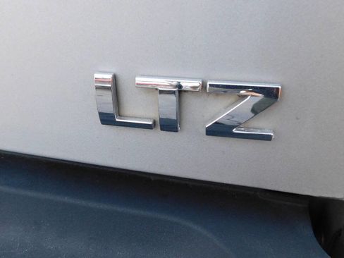 Used 2008 Chevrolet Silverado 3500 LTZ image 25