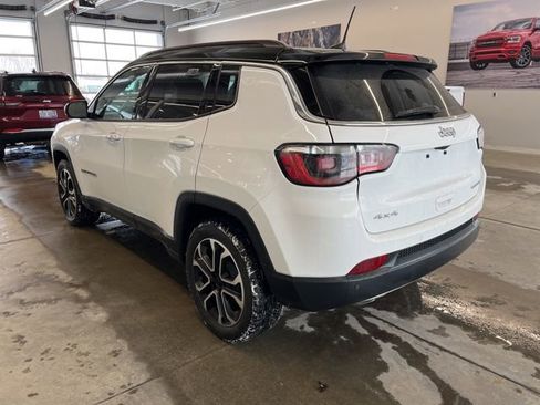 Used 2023 Jeep Compass Limited image 6